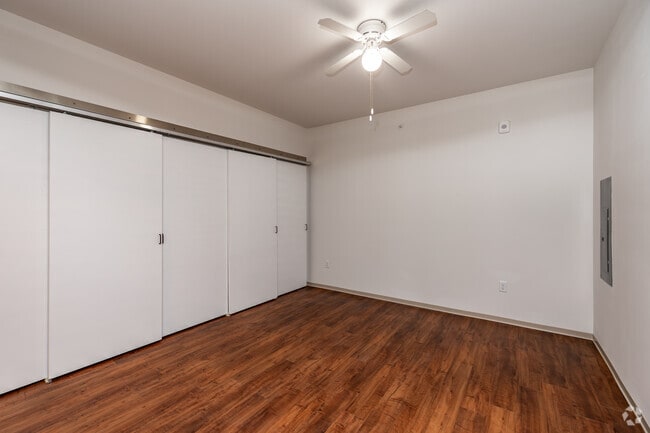 Studio - 500SF - Bedroom - Tama Too Apartments