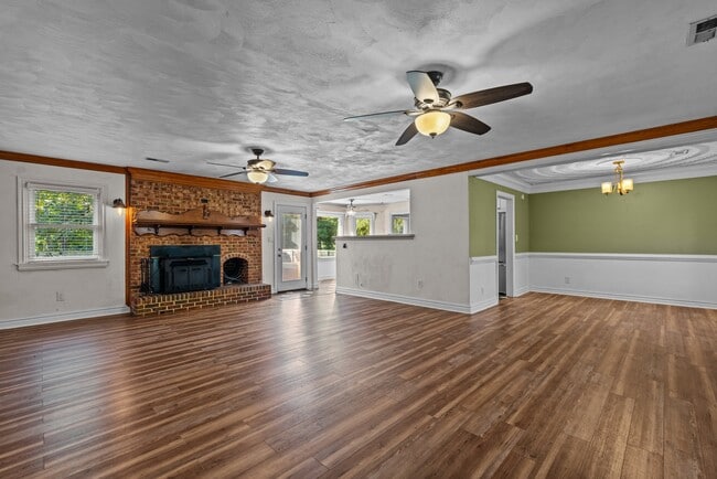 Building Photo - 1521 Cheltingham Ct