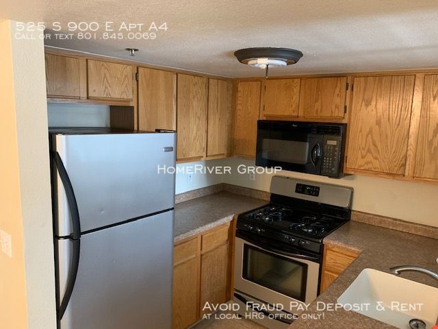 Building Photo - 525 S 900 E