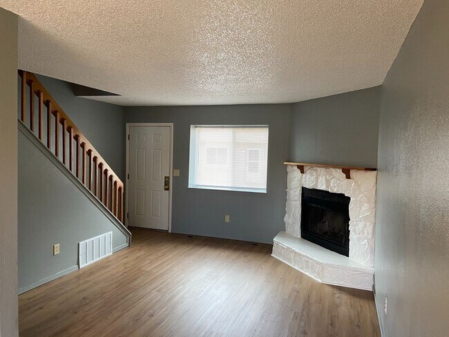 Foto del edificio - 3178 Starlight Cir