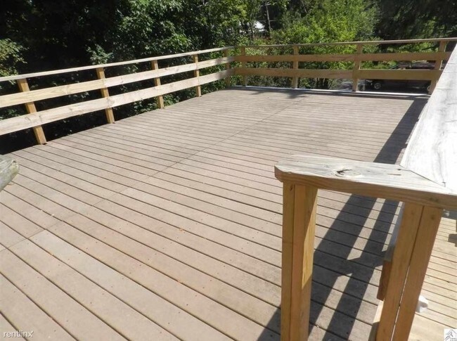 Building Photo - 3 br, 1 bath House - 931 W. Ideal Street