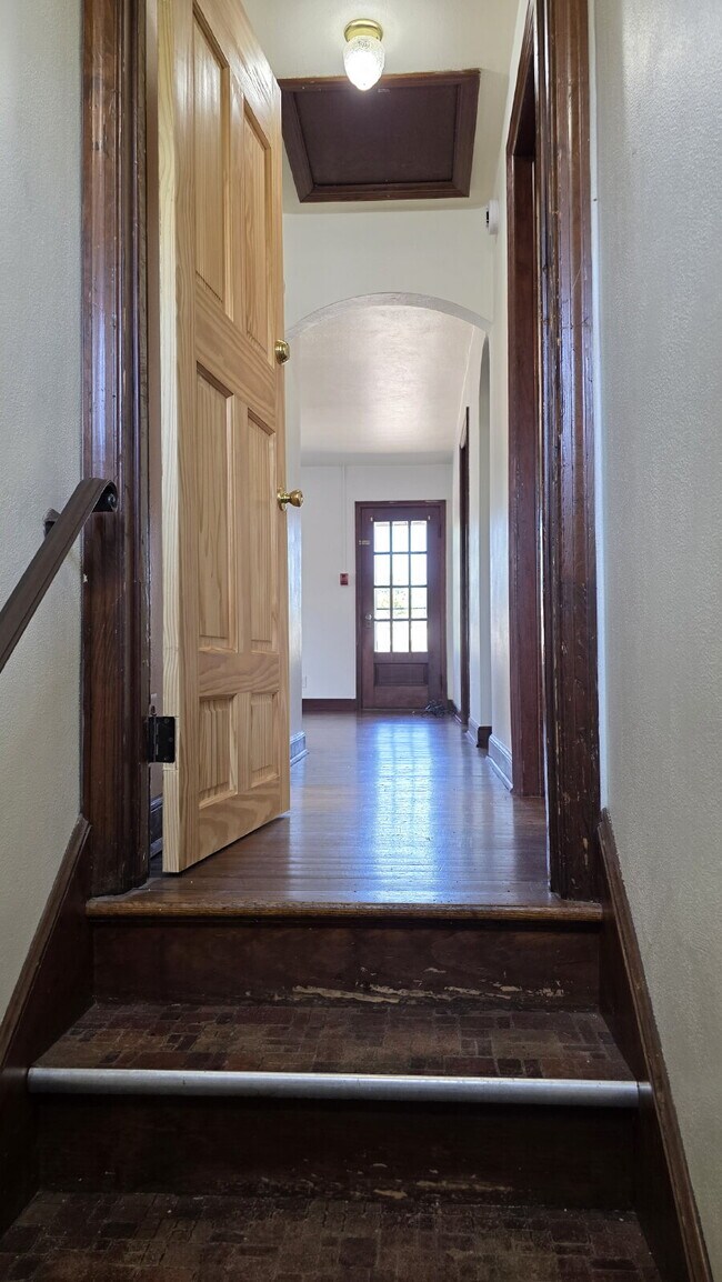 Foto del edificio - Cozy 2 Bed, 1 Bath Apartment in Appleton, ...