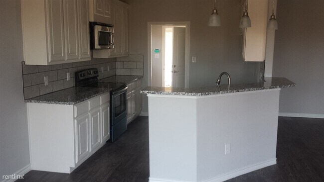 Building Photo - 3 br, 2 bath House - 4012 Wagon Wheel Dr