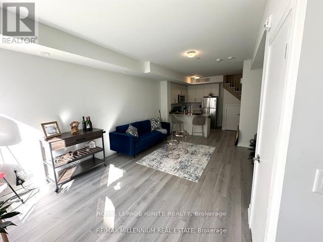 Building Photo - 3409-3409 Ridgeway Dr