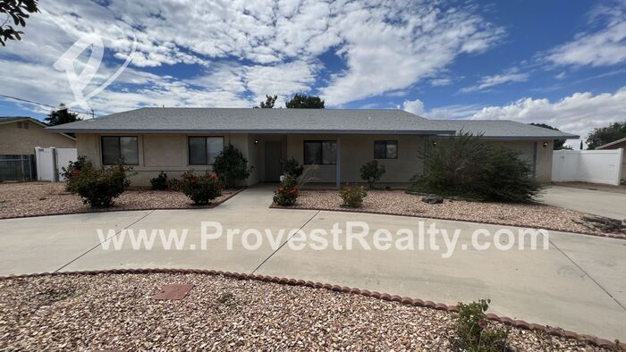 Primary Photo - 3 Bed, 2 Bath Hesperia Home w/ Pool!!!