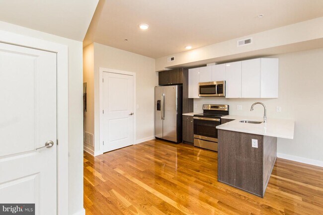 Foto del edificio - 1647 Germantown Ave