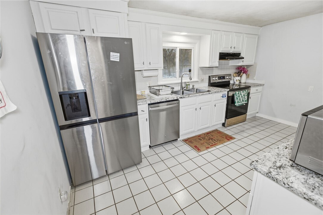 Foto del edificio - 266 Willowcrest Dr