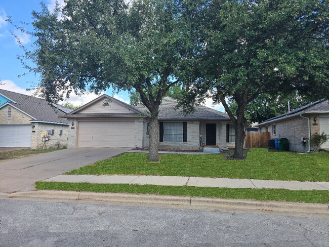 Foto del edificio - 1228 Sandwick Dr
