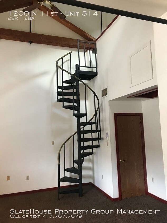 Primary Photo - Beautiful Renovated Loft Space!