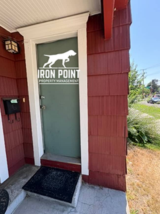 Building Photo - North End 1bed/1bath-Walking Distance to D...