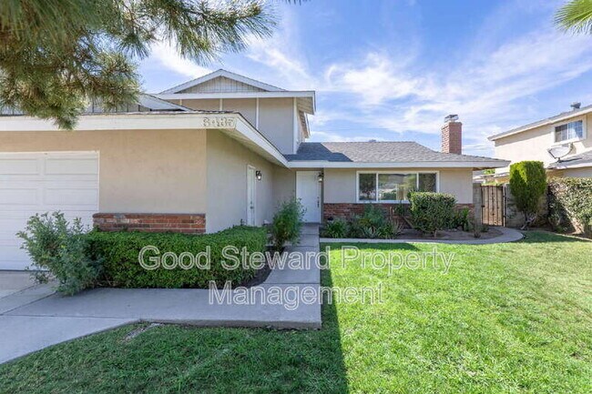 Foto del edificio - 6485 Clovis Pl