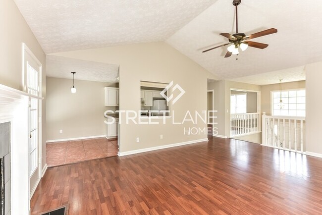 Building Photo - Charming 4 Bedroom in Lawrenceville!