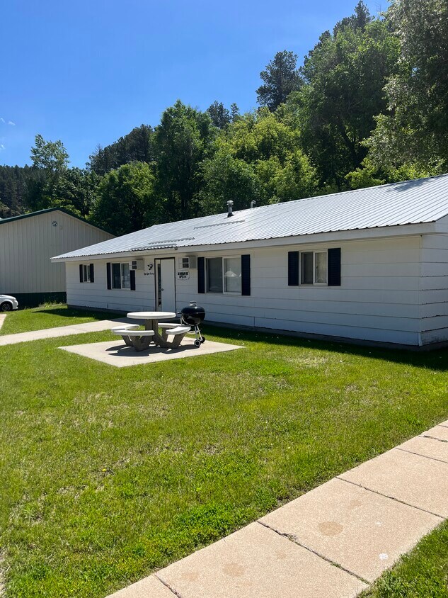 7 Rodeo St, Deadwood, SD 57732 Townhome Rentals in Deadwood SD
