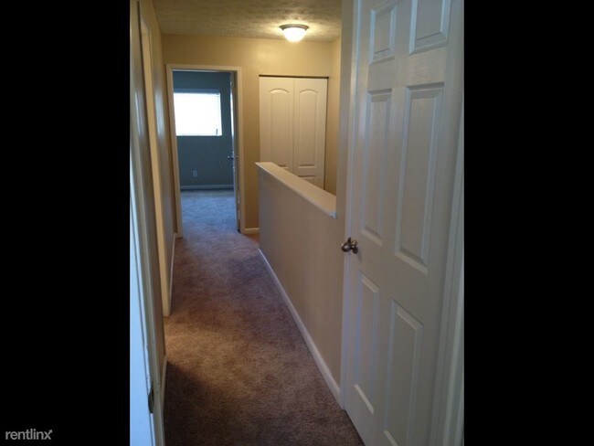 Building Photo - 6155 Longchamp Dr