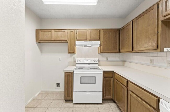 Building Photo - 3518 Tads Lane, Arlington, TX 76012