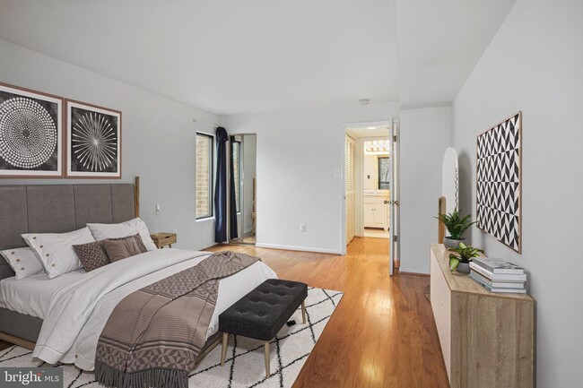 Bedroom - 601 24th St NW