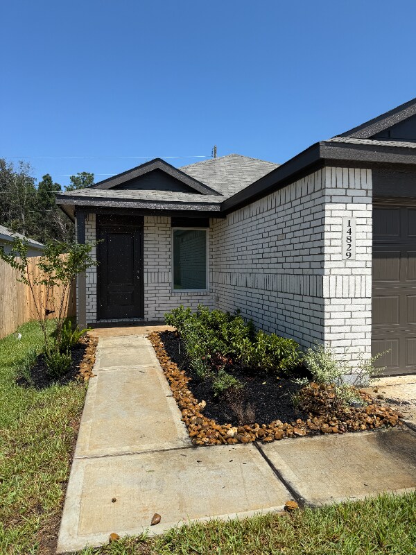 Building Photo - 14829 Ascot Bend Cir