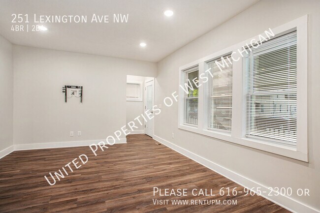 Building Photo - 251 Lexington Ave NW