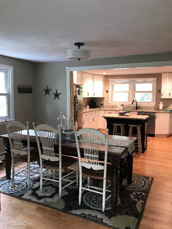 Building Photo - 4 br, 2 bath House - 237 High Range Road