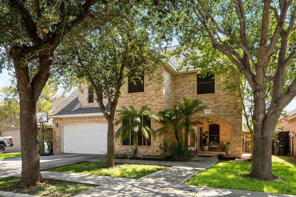 Foto principal - 3301 Santa Olivia St