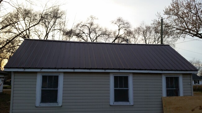 Foto del edificio - 1301 Mary Ave