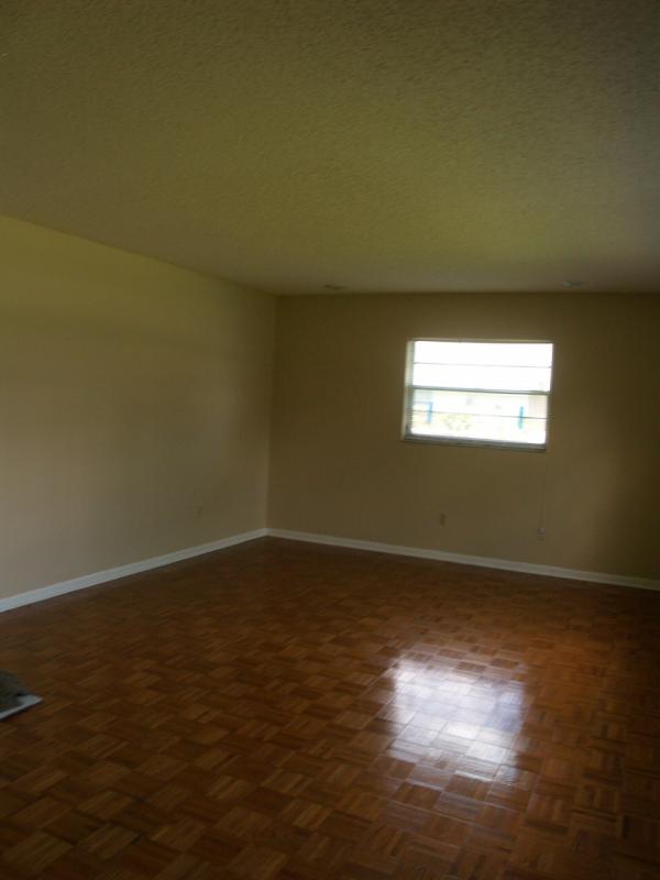Building Photo - 533 Little Wekiva Rd