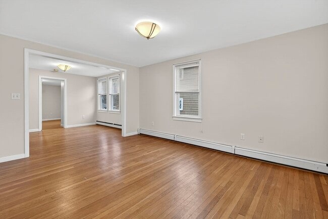 Building Photo - 5-7 Linwood Ave