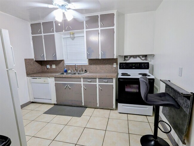 Foto del edificio - 5903 Nancy Ann St