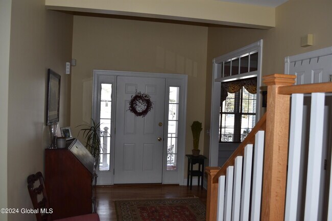 Foto del edificio - 63 Hearthstone Dr