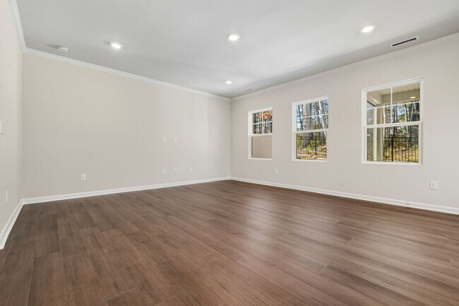 Foto del edificio - Modern Newly Built 3be / 2.5ba End Of The Street Townhouse