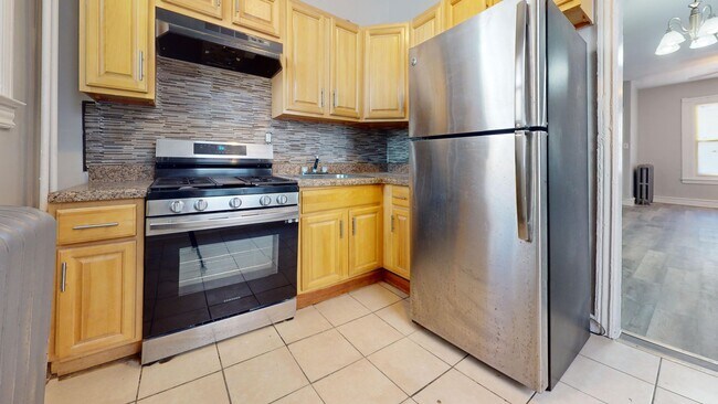 Building Photo - Renovated 3 Bedroom House for Rent