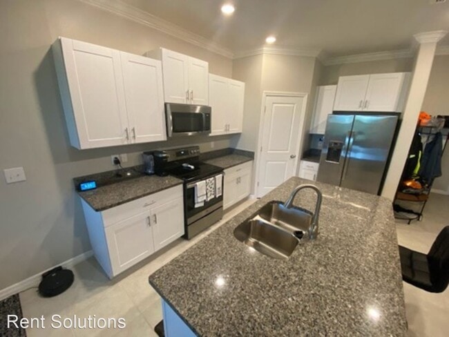 Building Photo - 3 br, 2.5 bath House - 31535 Blue Passing ...