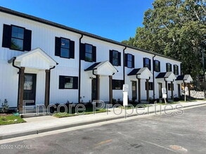 Building Photo - 242 S Raleigh St