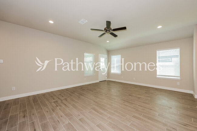 Building Photo - 1752 Reverie Rd