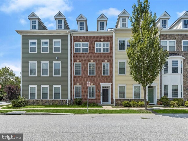Foto del edificio - 5803 Lois Ln