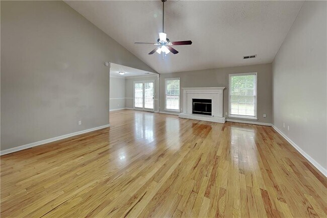 Foto del edificio - 4620 Hampton Square Dr