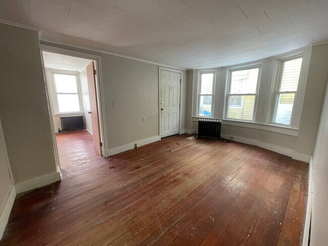 Foto del edificio - 147 Dewey Ave