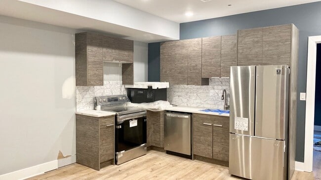 Photo - 4242 W Girard Ave Apartment