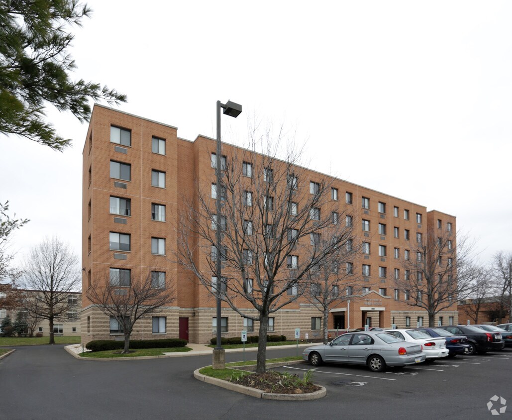 Foto del edificio - Miriam & Robert M. Rieder House