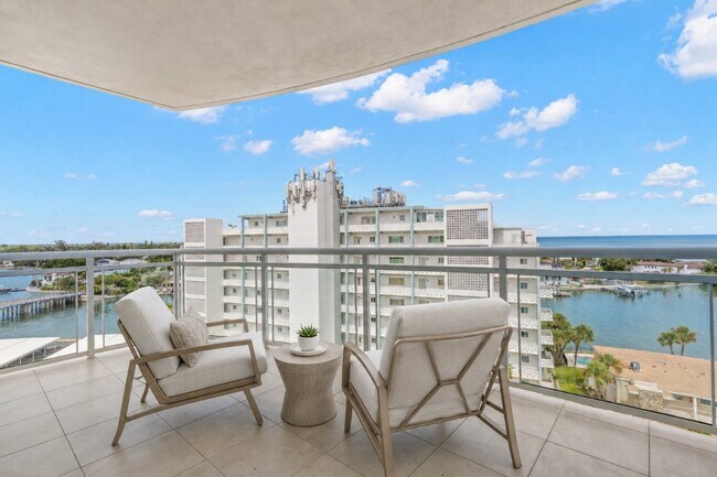 Foto del edificio - 1325 Snell Isle Blvd NE