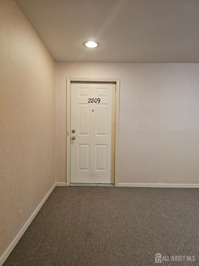 Foto del edificio - 2809 Ridgefield Ct