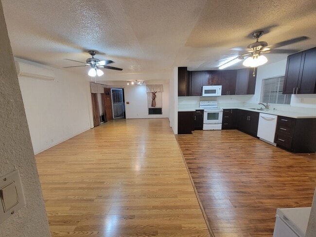 Building Photo - 45-760-760 Naniwahine Way