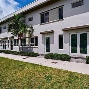 Foto del edificio - 10271 NW 66th St