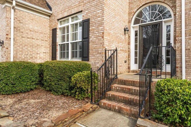 Foto del edificio - Beautiful Home just minutes from Mountain Island lake