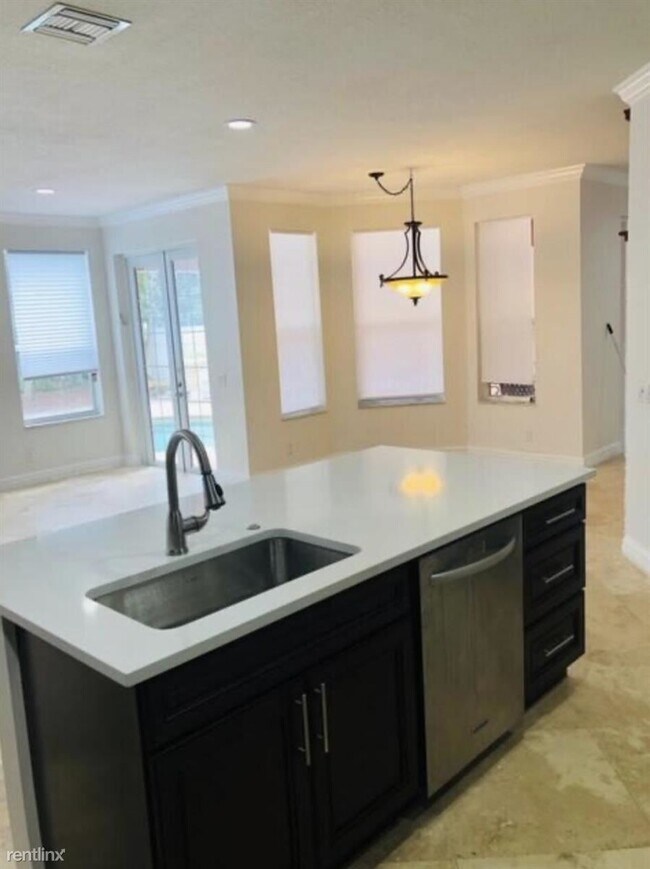 Foto del edificio - 5 br, 3 bath House - 9350 Fox Trot Ln