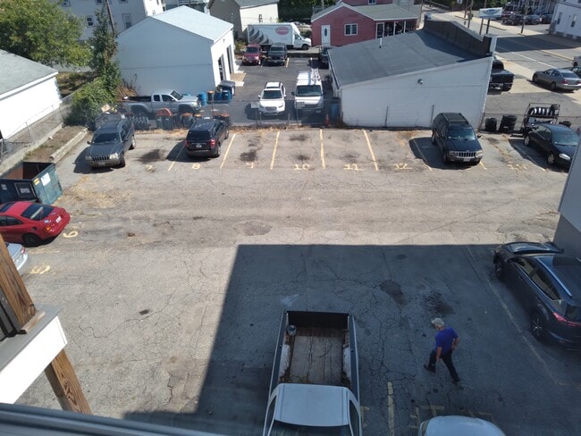 Parking lot - 354 Cass Ave