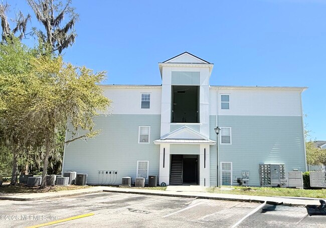 Foto del edificio - 8227 Lobster Bay Ct