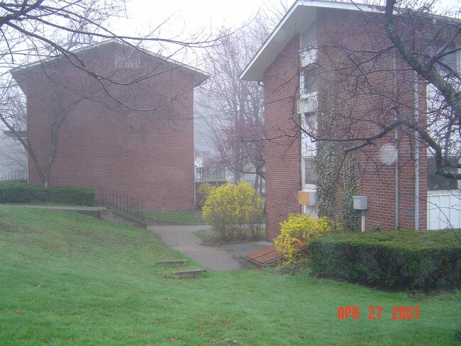 Foto del edificio - Shore Gardens Apartments