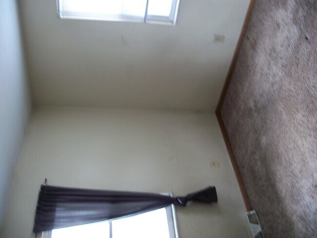 Building Photo - 1439 Mac Dr