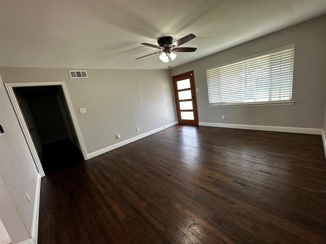 Building Photo - 519 Royal Crest Dr